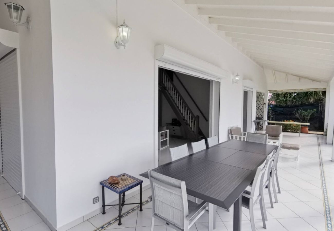 Villa in Sainte-Anne - Villa Sainte anne Ref G169A 5ch vue piscine plage