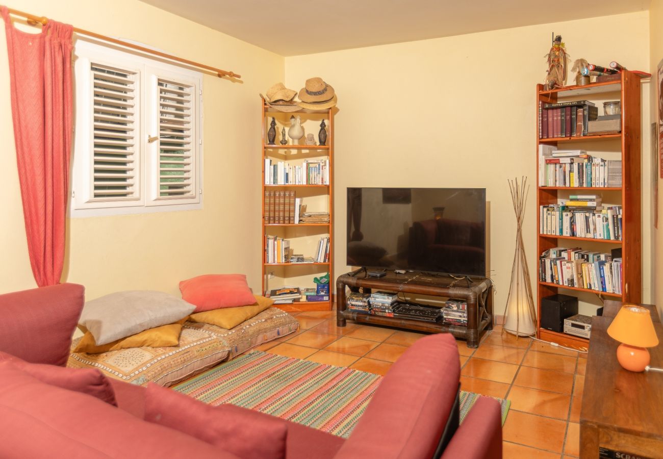 Villa in Le Diamant - Villa au Diamant Ref M133 5 ch jardin face mer