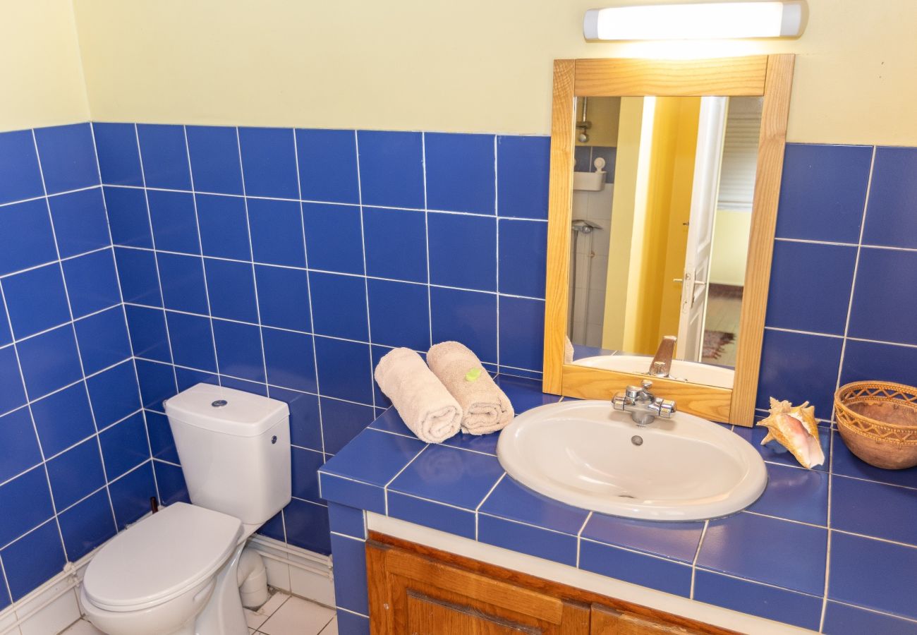 Villa in Le Diamant - Villa au Diamant Ref M133 5 ch jardin face mer