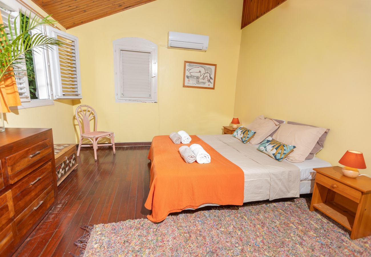 Villa in Le Diamant - Villa au Diamant Ref M133 5 ch jardin face mer