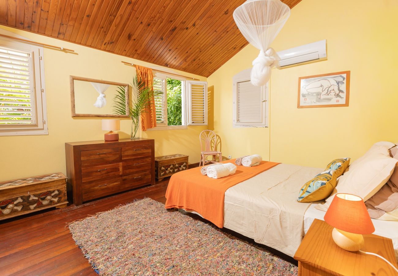Villa in Le Diamant - Villa au Diamant Ref M133 5 ch jardin face mer