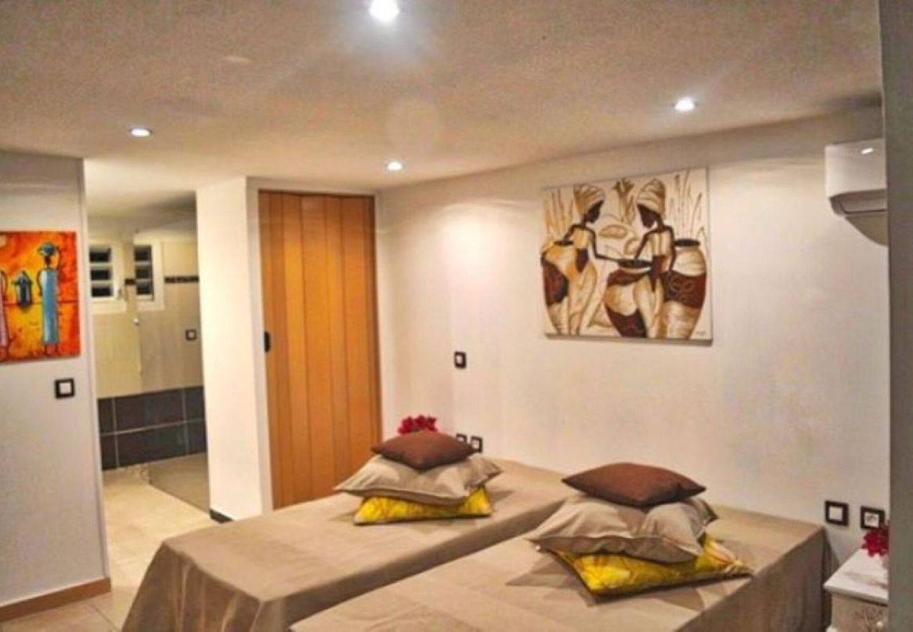 Villa in Saint-François - Villa G034 à Saint François 2 ch piscine privée