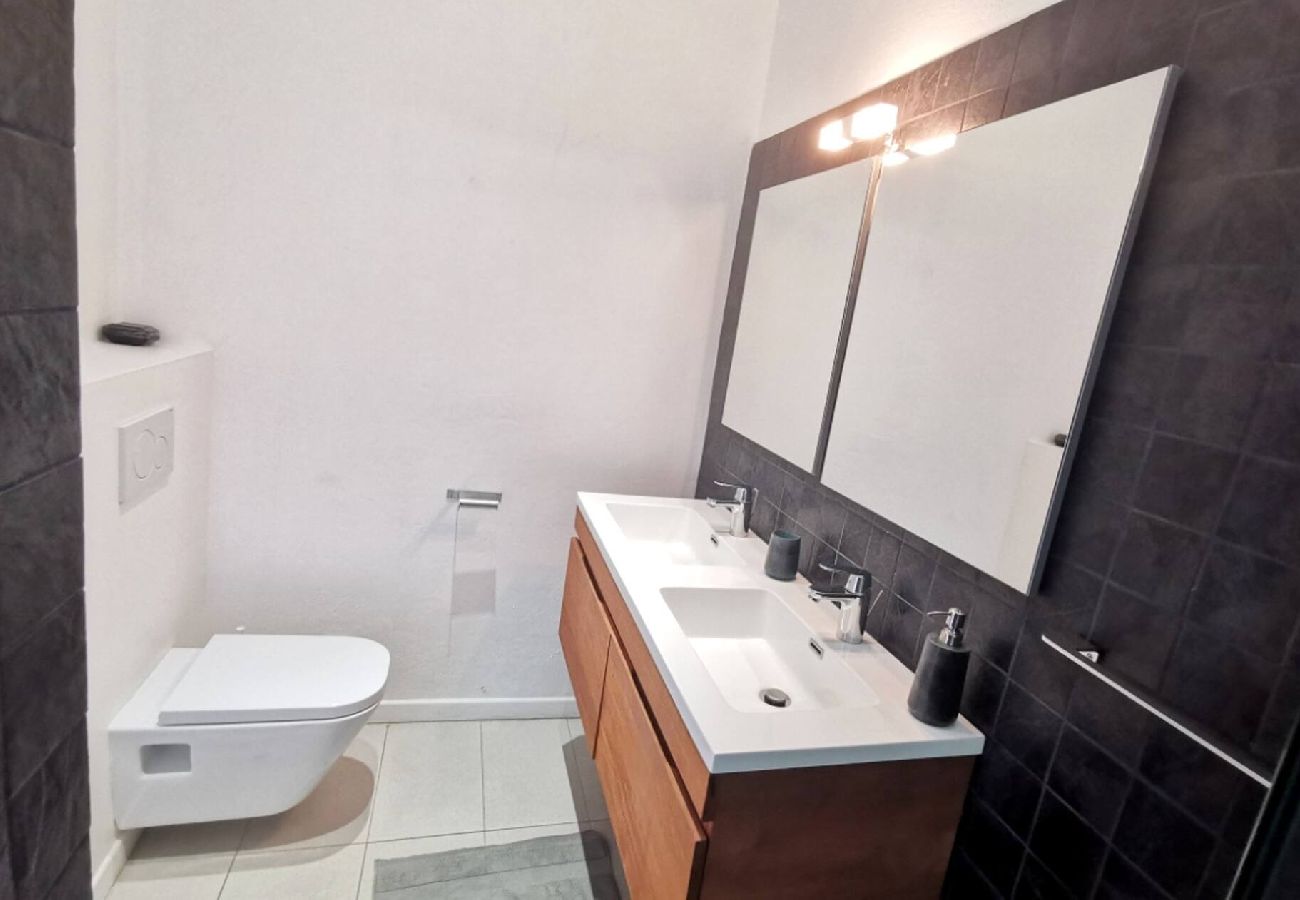 Villa in Le Diamant - Villa de standing au Diamant Ref M160 4 chambres v