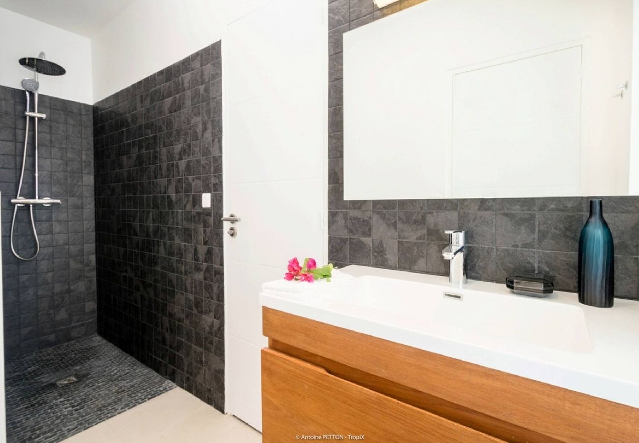 Villa in Le Diamant - Villa de standing au Diamant Ref M160 4 chambres v