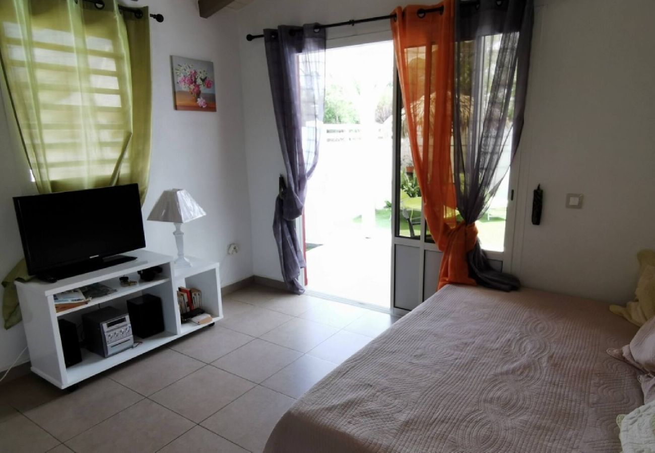 Villa in Saint-François - Villa G002 à Saint François - 2 ch piscine privée