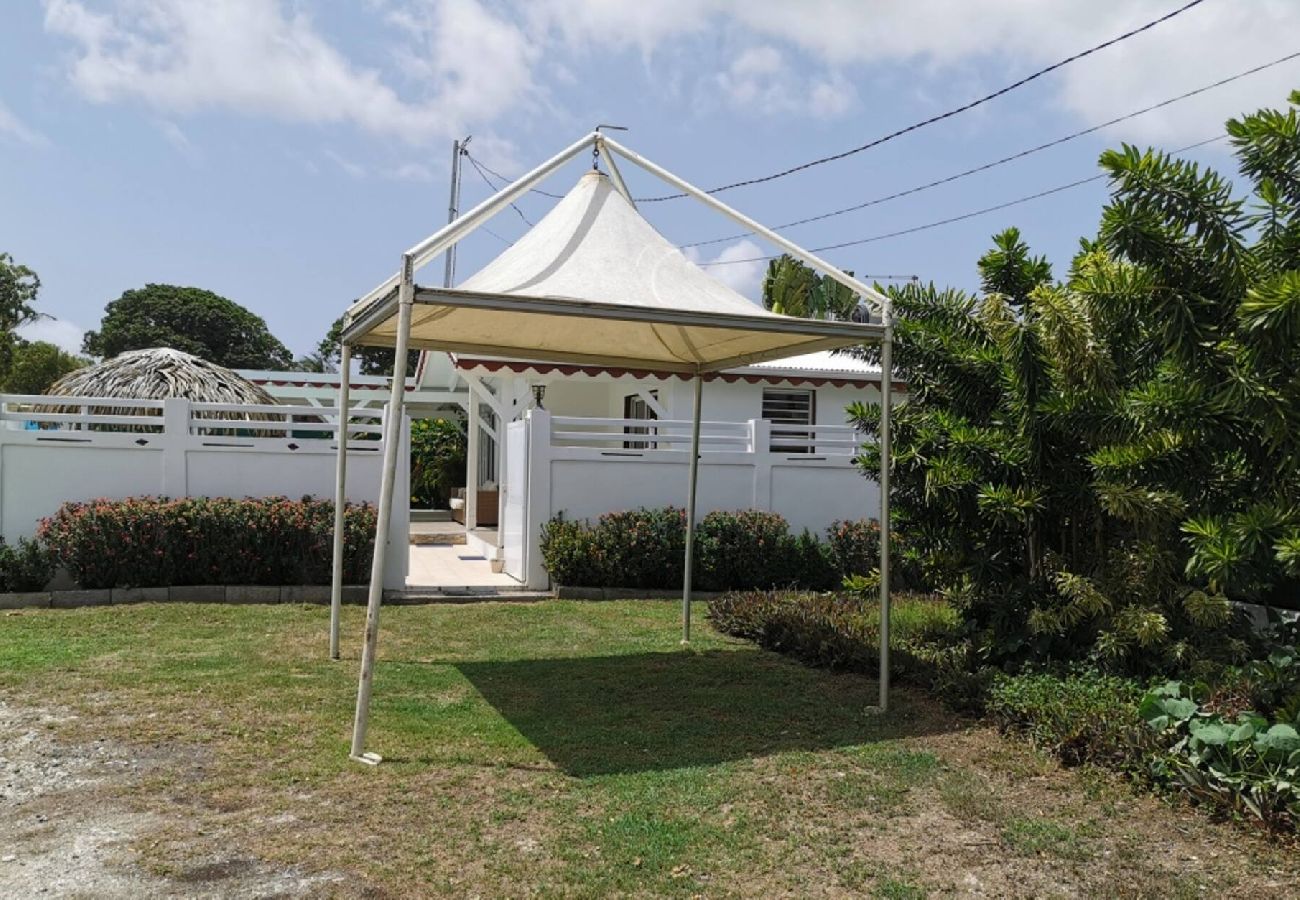 Villa in Saint-François - Villa G002 à Saint François - 2 ch piscine privée
