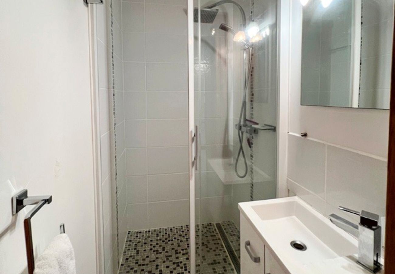 Villa in Saint-François - Villa à Saint François Ref G242 5 chambres + mezza