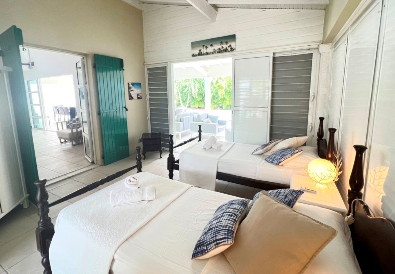 Villa in Saint-François - Villa à Saint François Ref G242 5 chambres + mezza