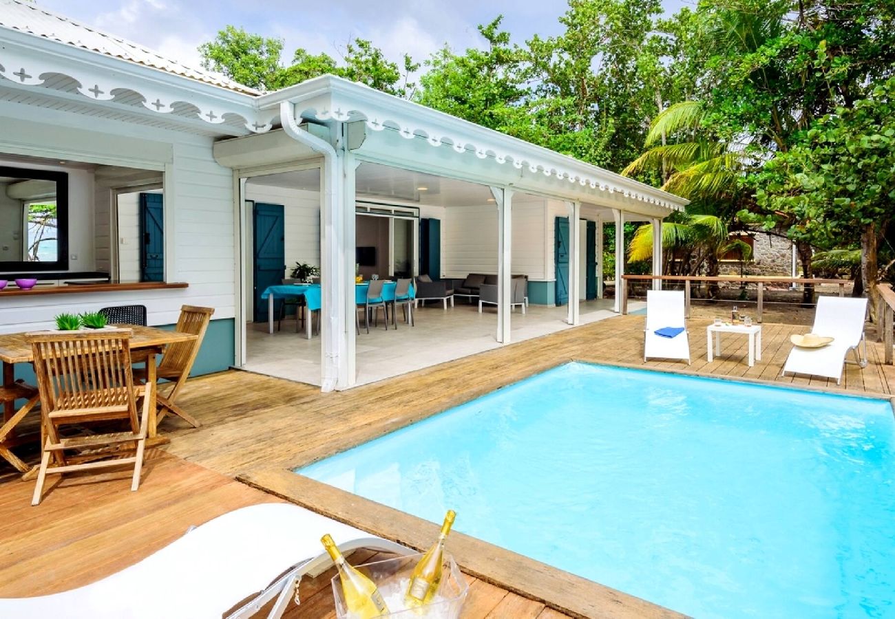 Villa in Le Diamant - Villa au Diamant ref M127 avec piscine directement