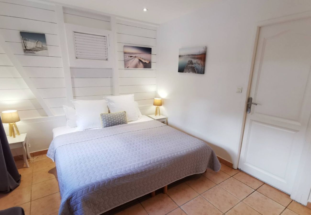 Villa in Le Diamant - Villa au Diamant ref M127 avec piscine directement