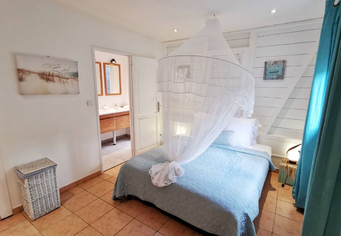 Villa in Le Diamant - Villa au Diamant ref M127 avec piscine directement
