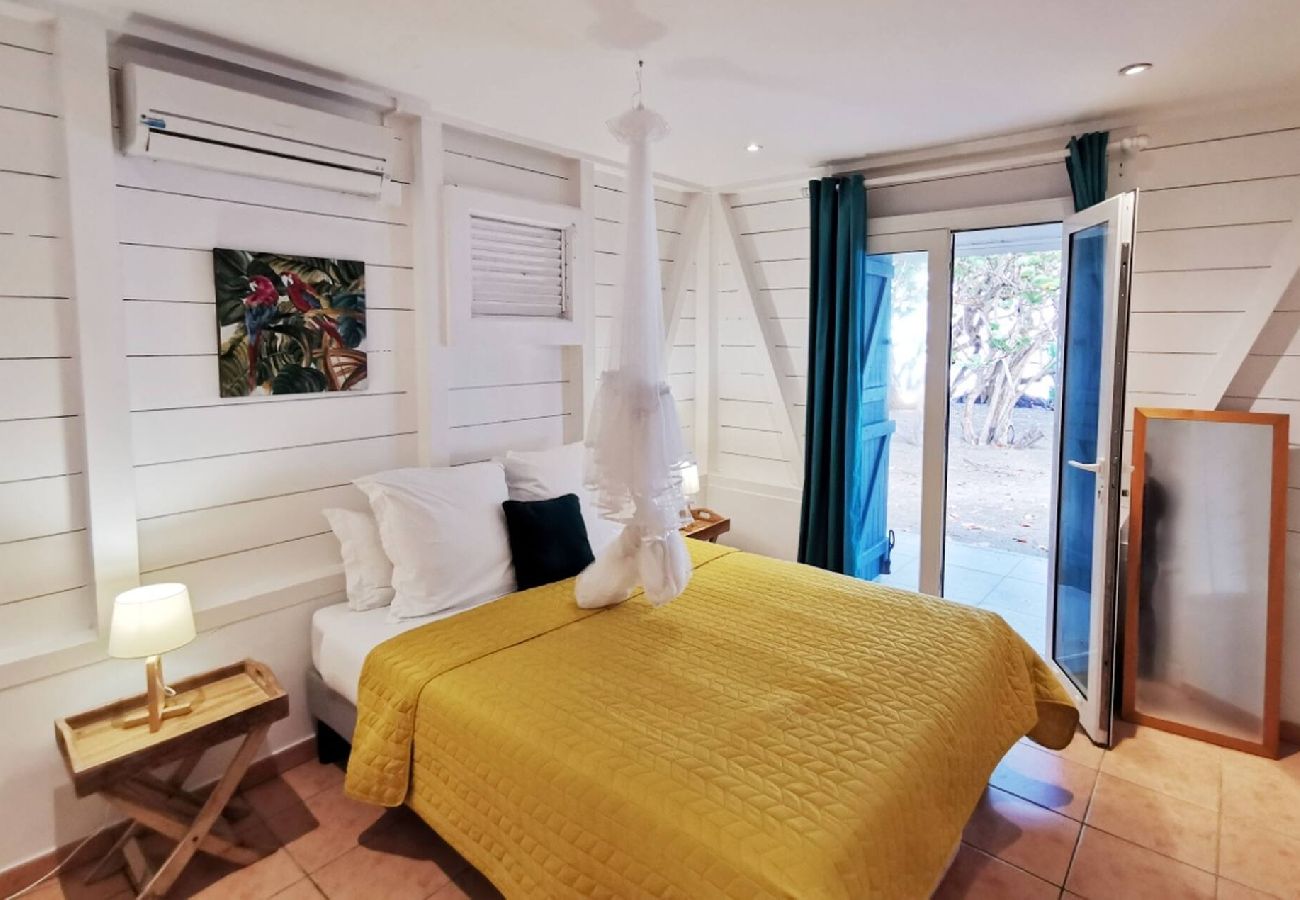 Villa in Le Diamant - Villa au Diamant ref M127 avec piscine directement