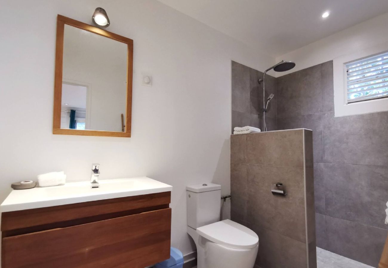 Villa in Le Diamant - Villa au Diamant ref M127 avec piscine directement