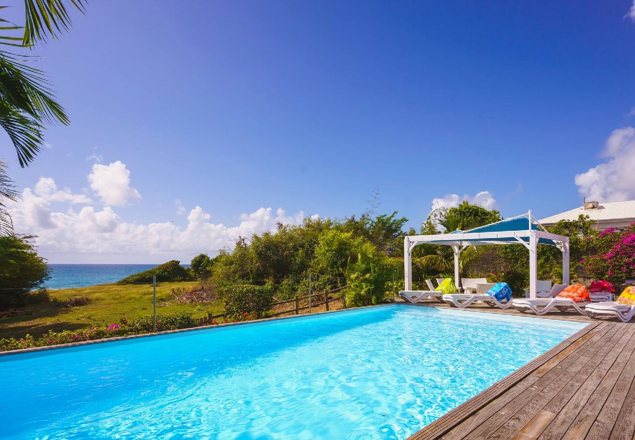 Villa in Sainte-Anne - Villa à Sainte Anne Ref G222 avec 6 chambres, pisc
