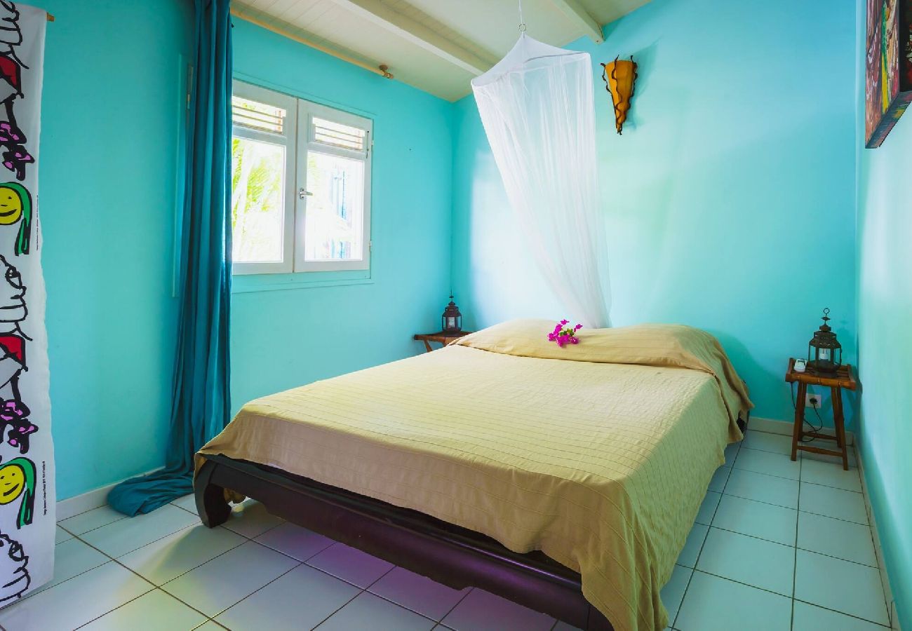 Villa in Sainte-Anne - Villa à Sainte Anne Ref G222 avec 6 chambres, pisc