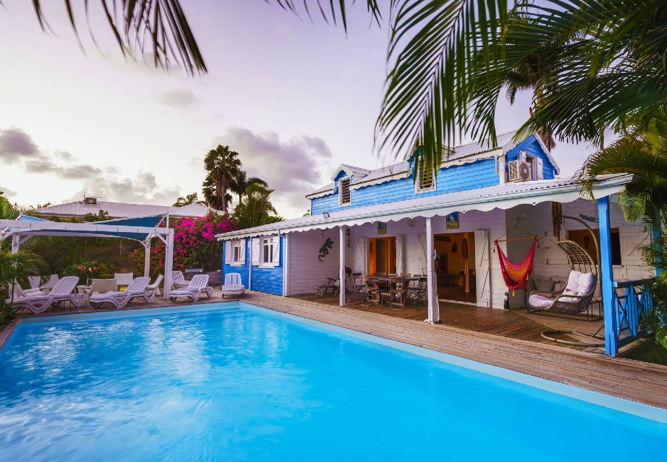 Villa in Sainte-Anne - Villa à Sainte Anne Ref G222 avec 6 chambres, pisc