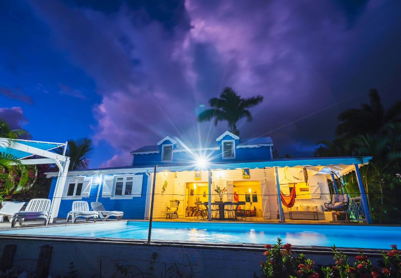 Villa in Sainte-Anne - Villa à Sainte Anne Ref G222 avec 6 chambres, pisc