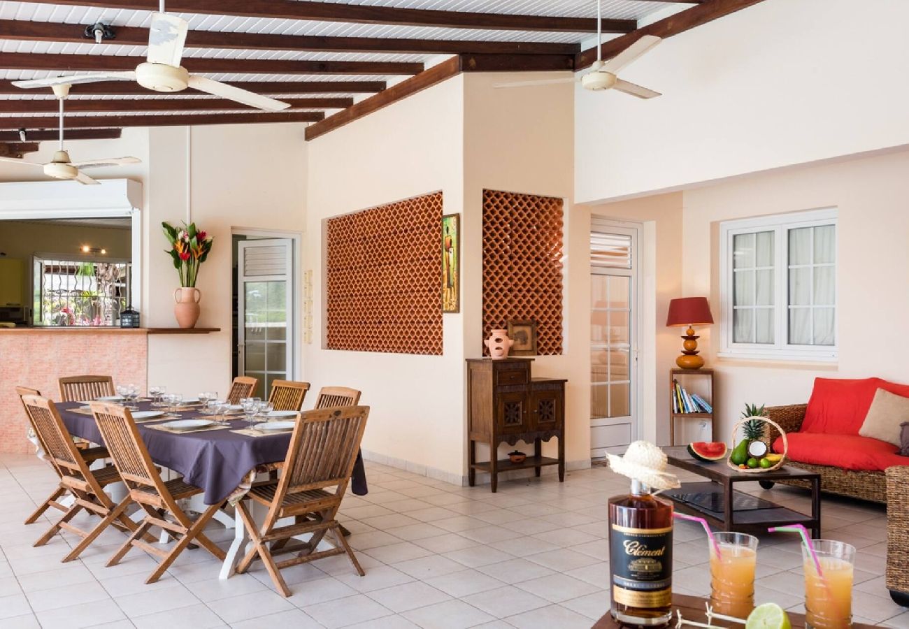 Villa in Sainte-Anne - Villa à Sainte Anne M041C 3 chambres avec piscine