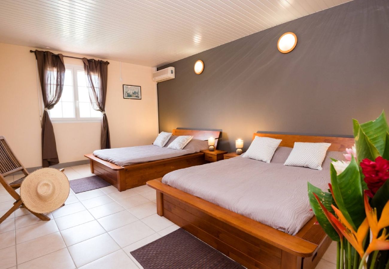 Villa in Sainte-Anne - Villa à Sainte Anne M041C 3 chambres avec piscine