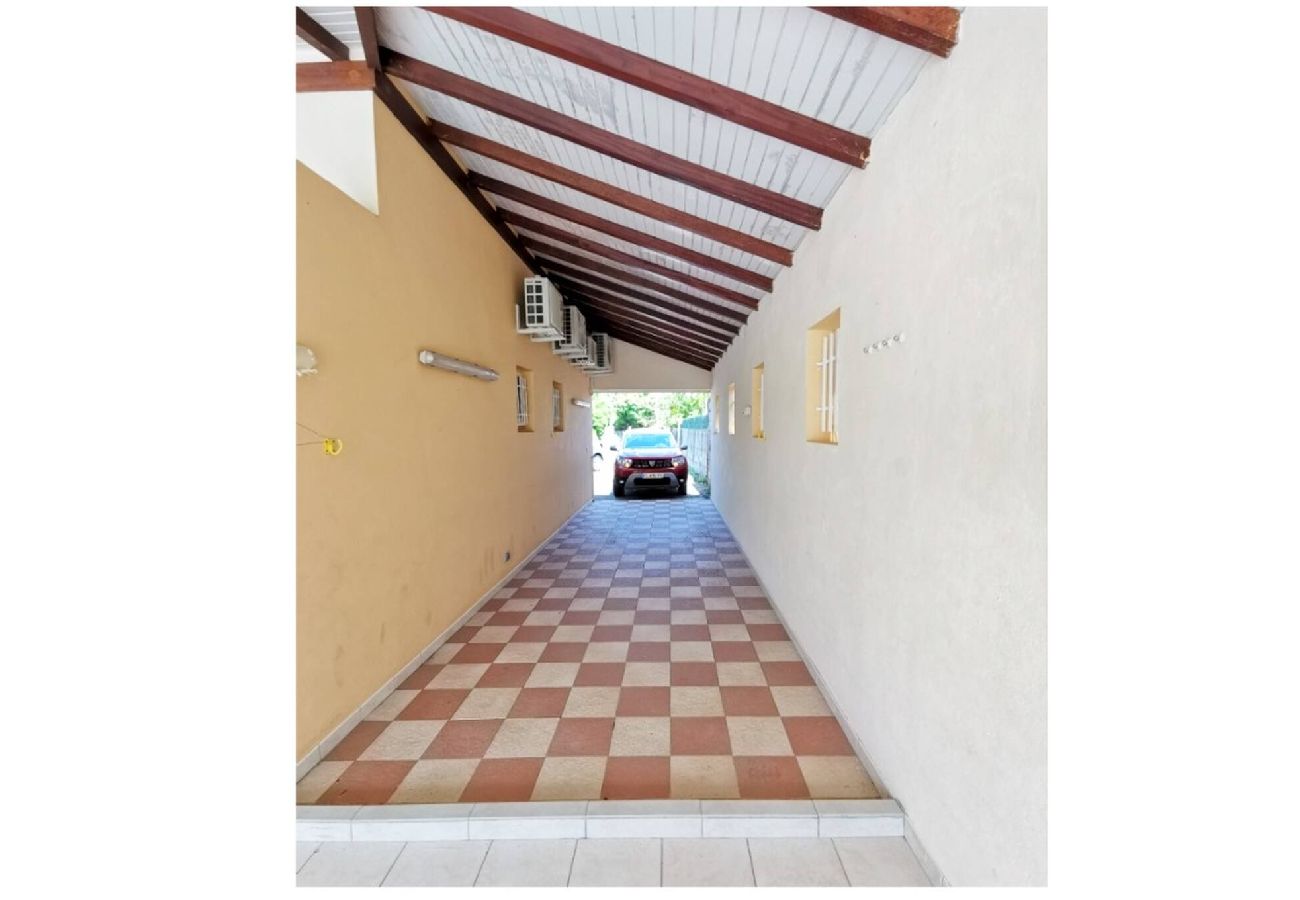 Villa in Sainte-Anne - Villa à Sainte Anne M041C 3 chambres avec piscine