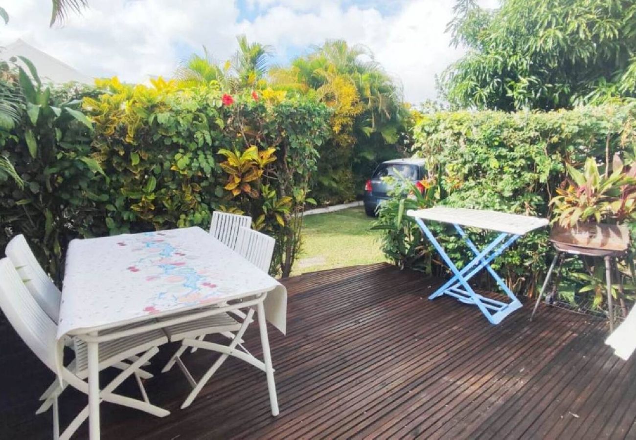 Villa in Sainte-Anne - Villa à Sainte Anne Ref M019 - 2 ch plage à 400m