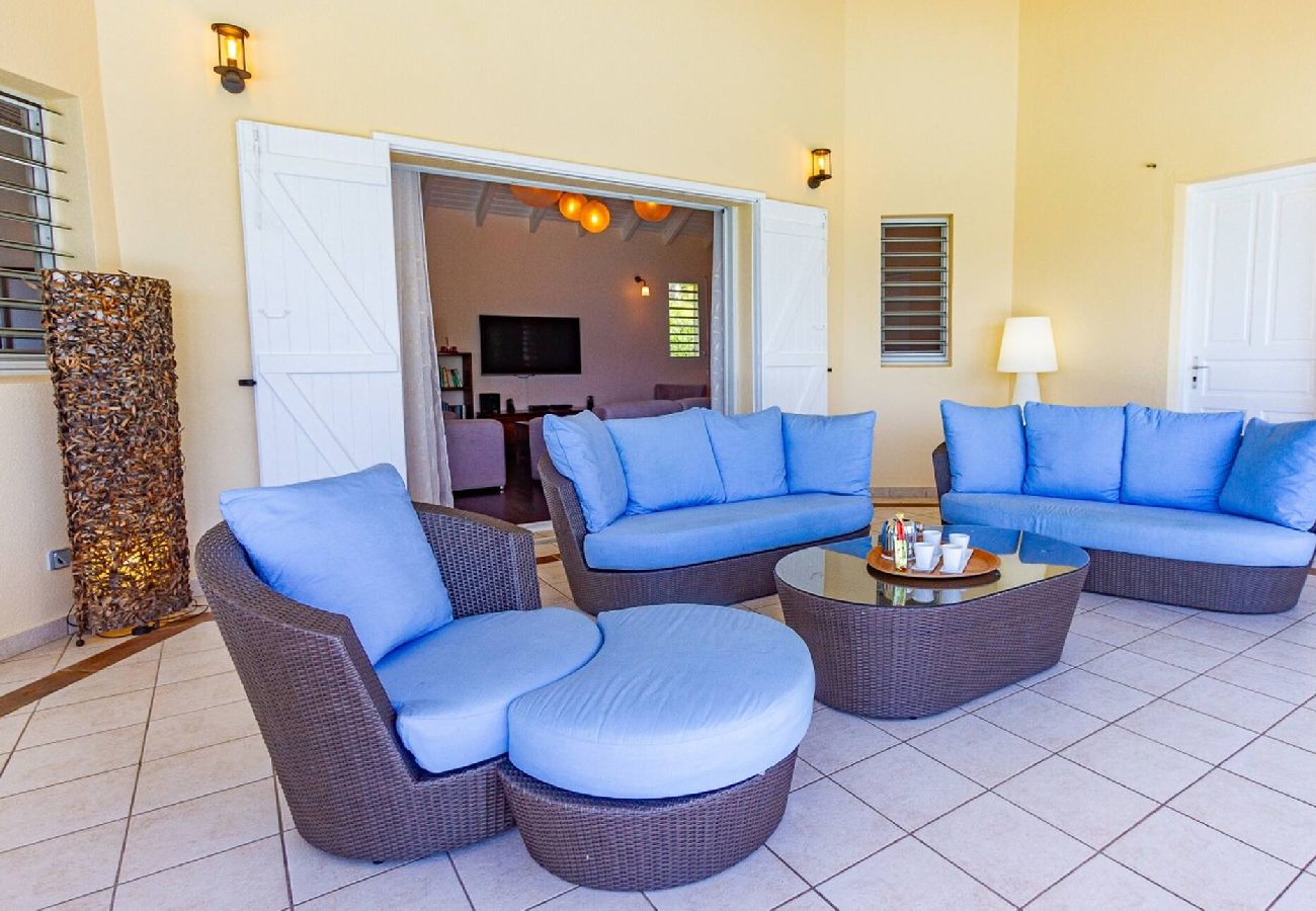 Villa in Deshaies - Villa à Deshaies G166A vue mer 3ch piscine