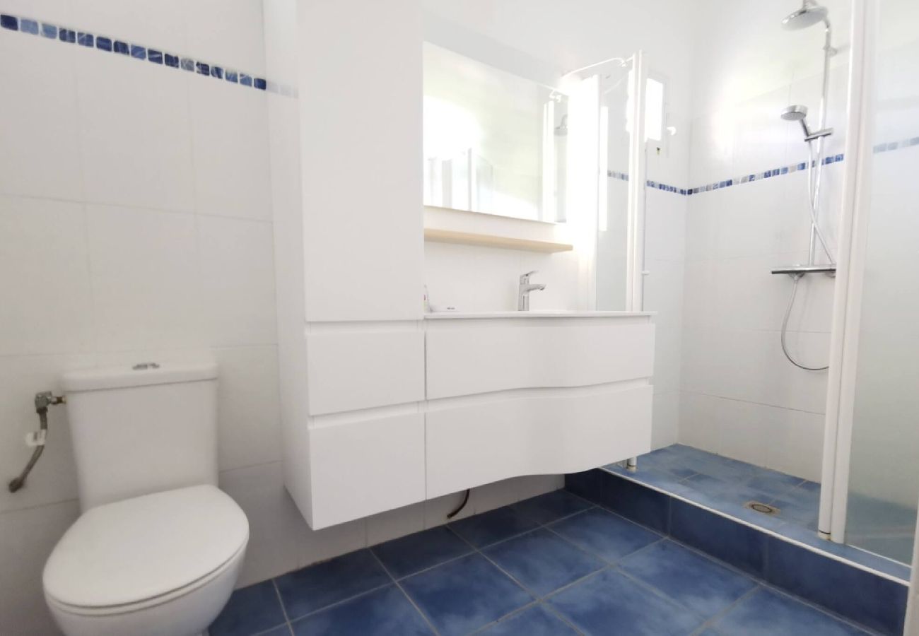 Villa in Deshaies - Villa à Deshaies G166A vue mer 3ch piscine