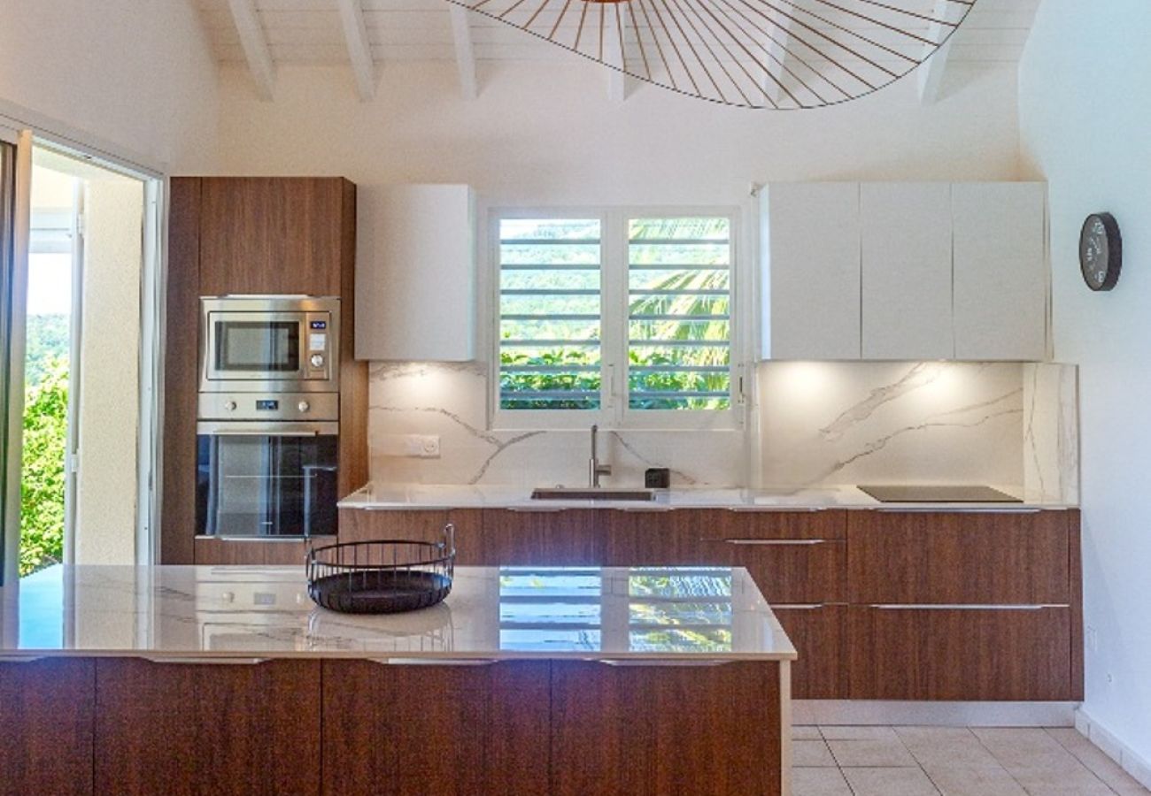 Villa in Deshaies - Villa à Deshaies G166A vue mer 3ch piscine