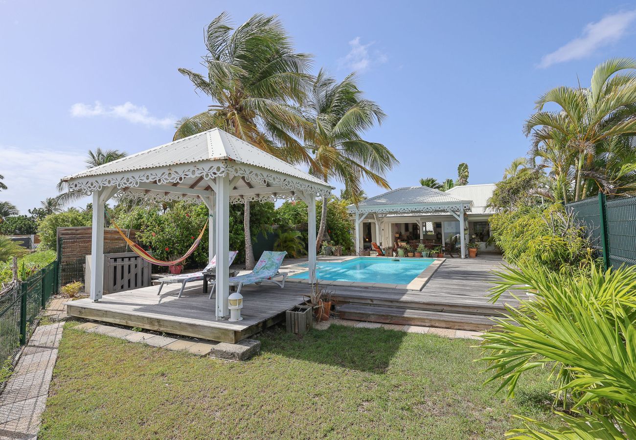 Villa in Saint-François - Villa Saint François Ref G044 2ch vue mer piscine