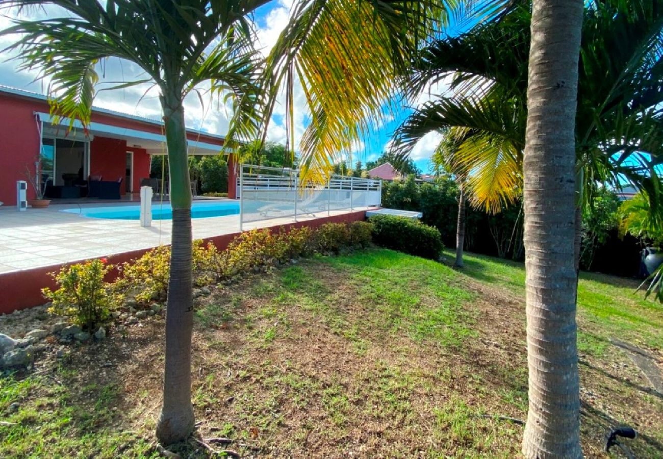 Villa in Sainte-Anne - Villa à Saint François Ref G049A 3 ch piscine