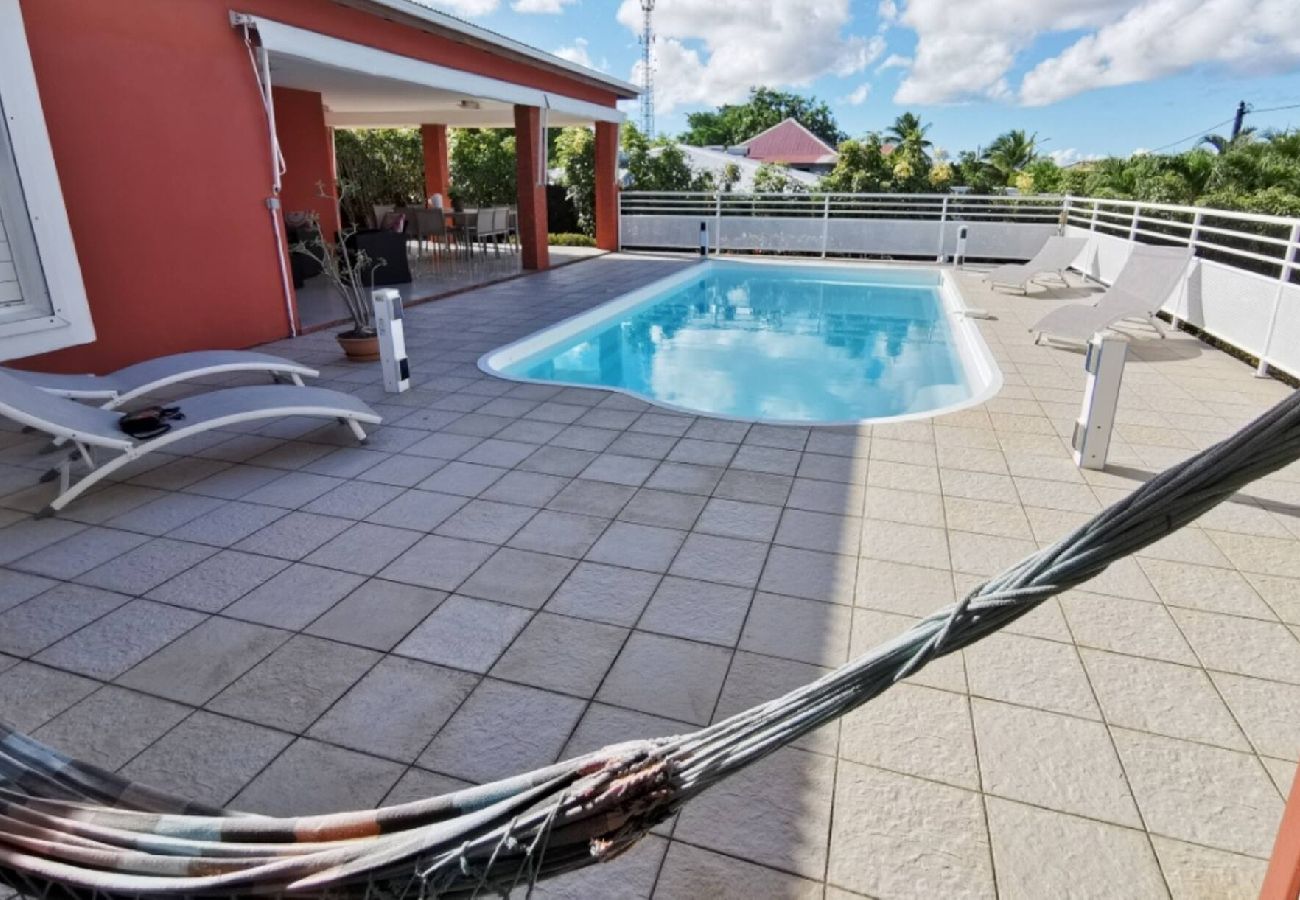 Villa in Sainte-Anne - Villa à Saint François Ref G049A 3 ch piscine