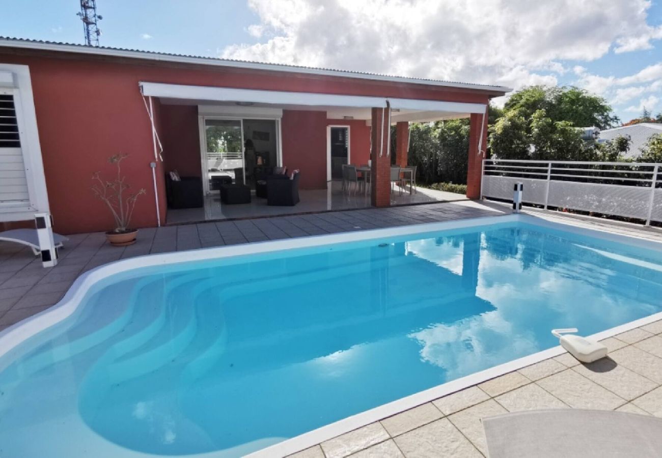 Villa in Sainte-Anne - Villa à Saint François Ref G049A 3 ch piscine