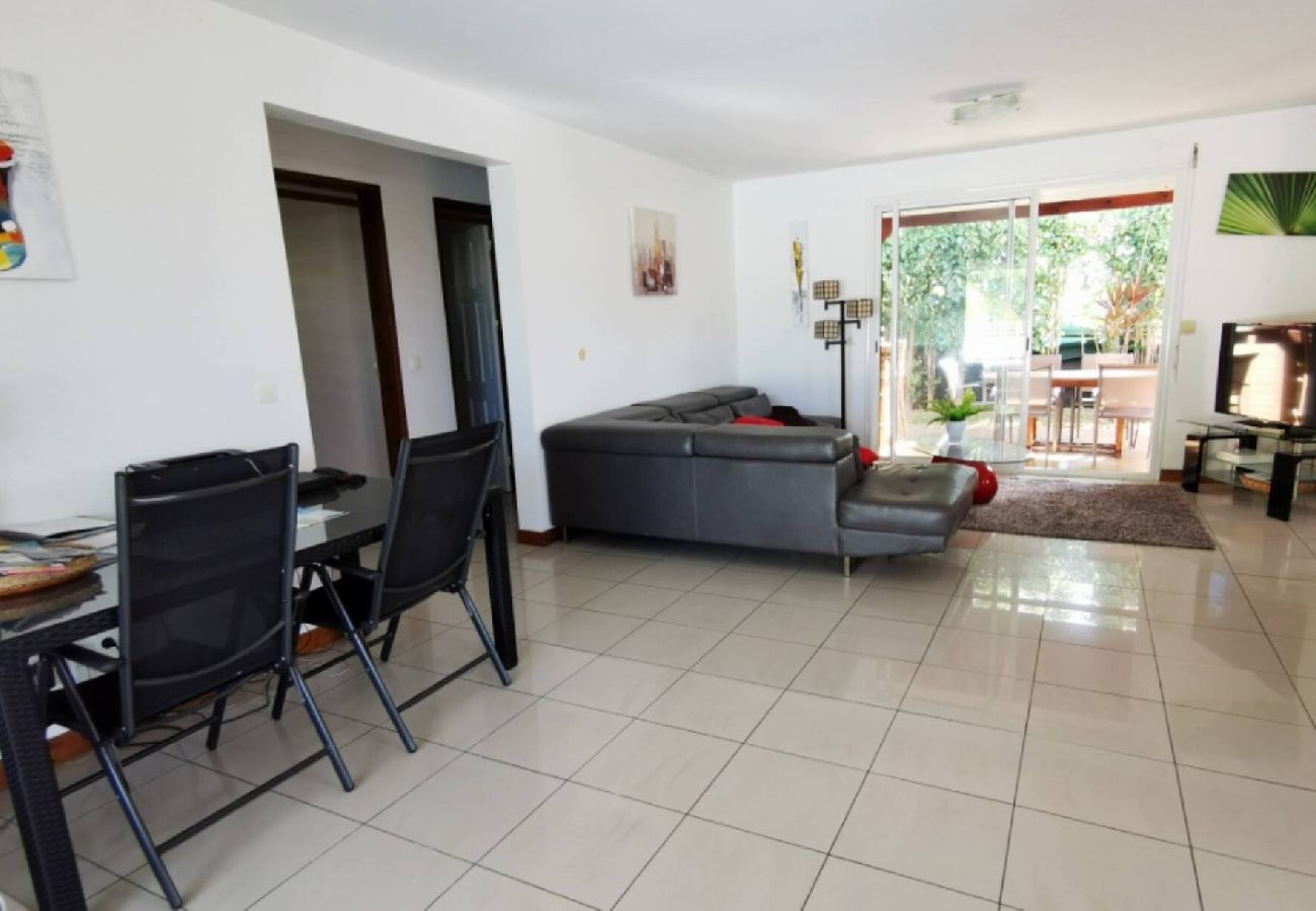 Villa in Sainte-Anne - Villa à Saint François Ref G049A 3 ch piscine