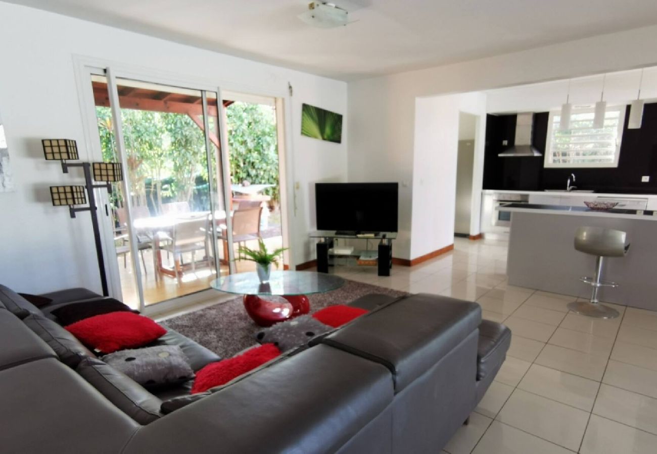 Villa in Sainte-Anne - Villa à Saint François Ref G049A 3 ch piscine