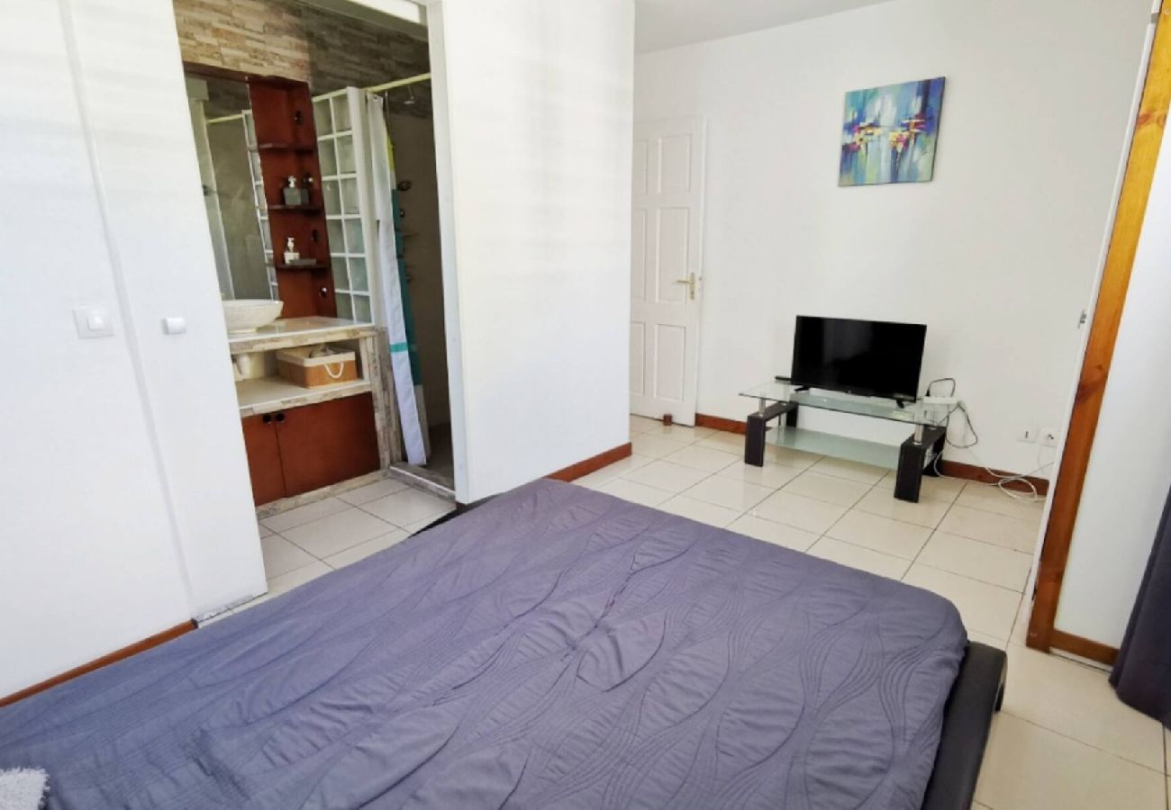 Villa in Sainte-Anne - Villa à Saint François Ref G049A 3 ch piscine