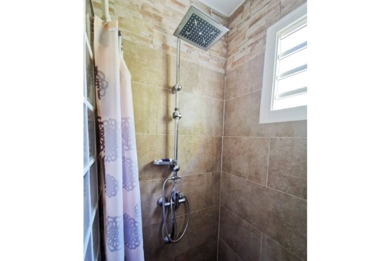Villa in Sainte-Anne - Villa à Saint François Ref G049A 3 ch piscine