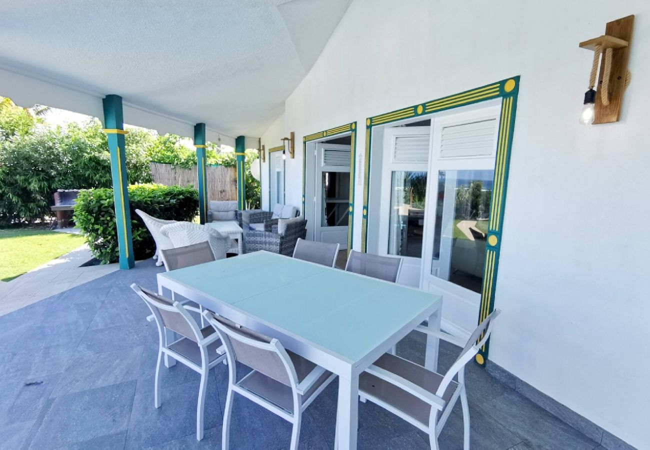 Villa in Saint-François - Villa à Saint-François G132A 3 ch piscine vue mer
