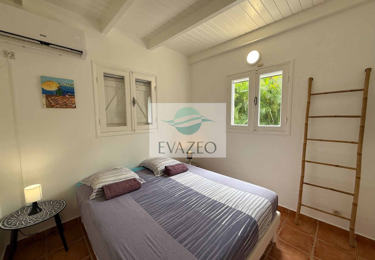 Villa in Saint-François - Villa à Saint François G050B - 2 chambres piscine