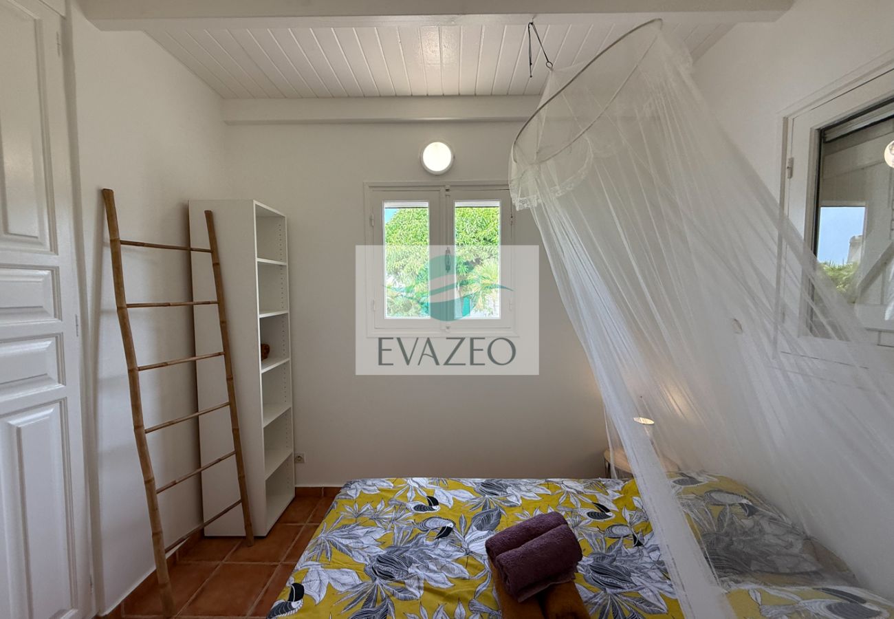 Villa in Saint-François - Villa à Saint François G050B - 2 chambres piscine