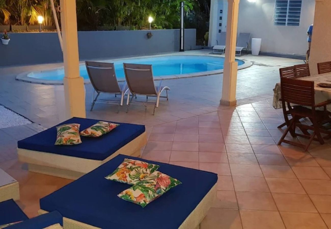 Villa in Sainte-Anne - Villa à Sainte Anne G104 3 ch piscine plage 600m