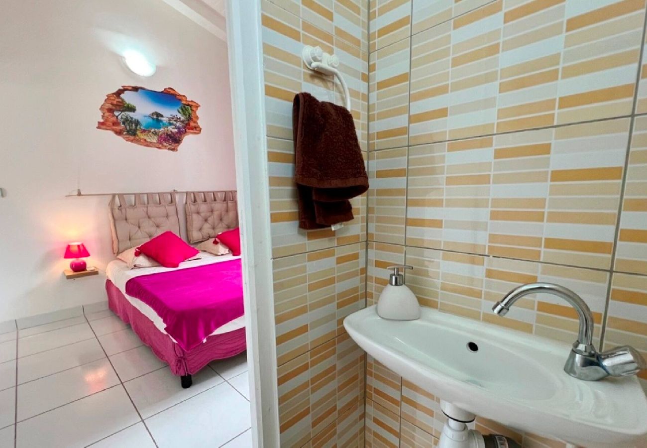 Villa in Saint-François - Villa Saint François G009 2 chambres piscine spa