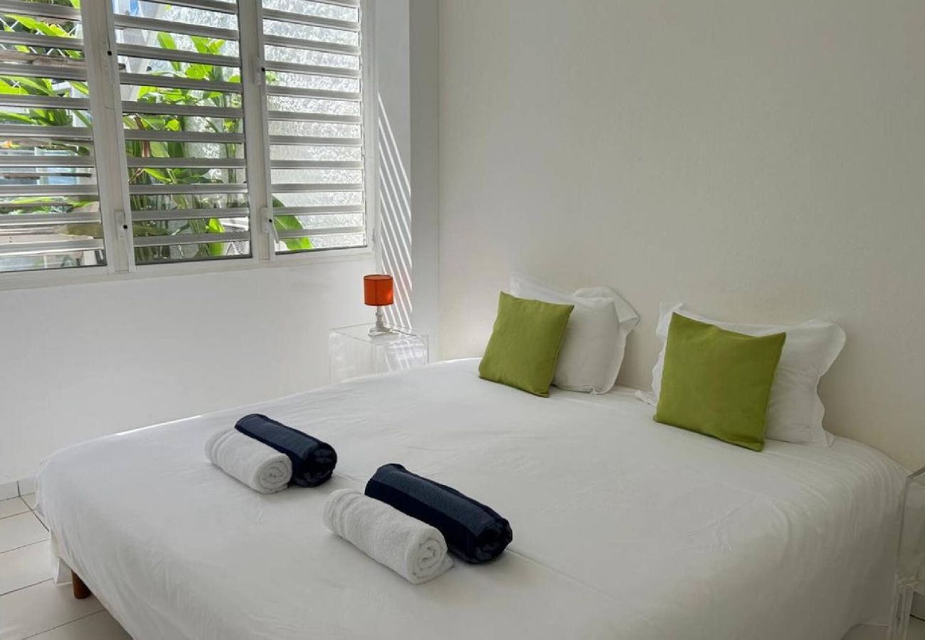 Villa in Saint-François - Villa à Saint François G184 - 5 chambres vue mer