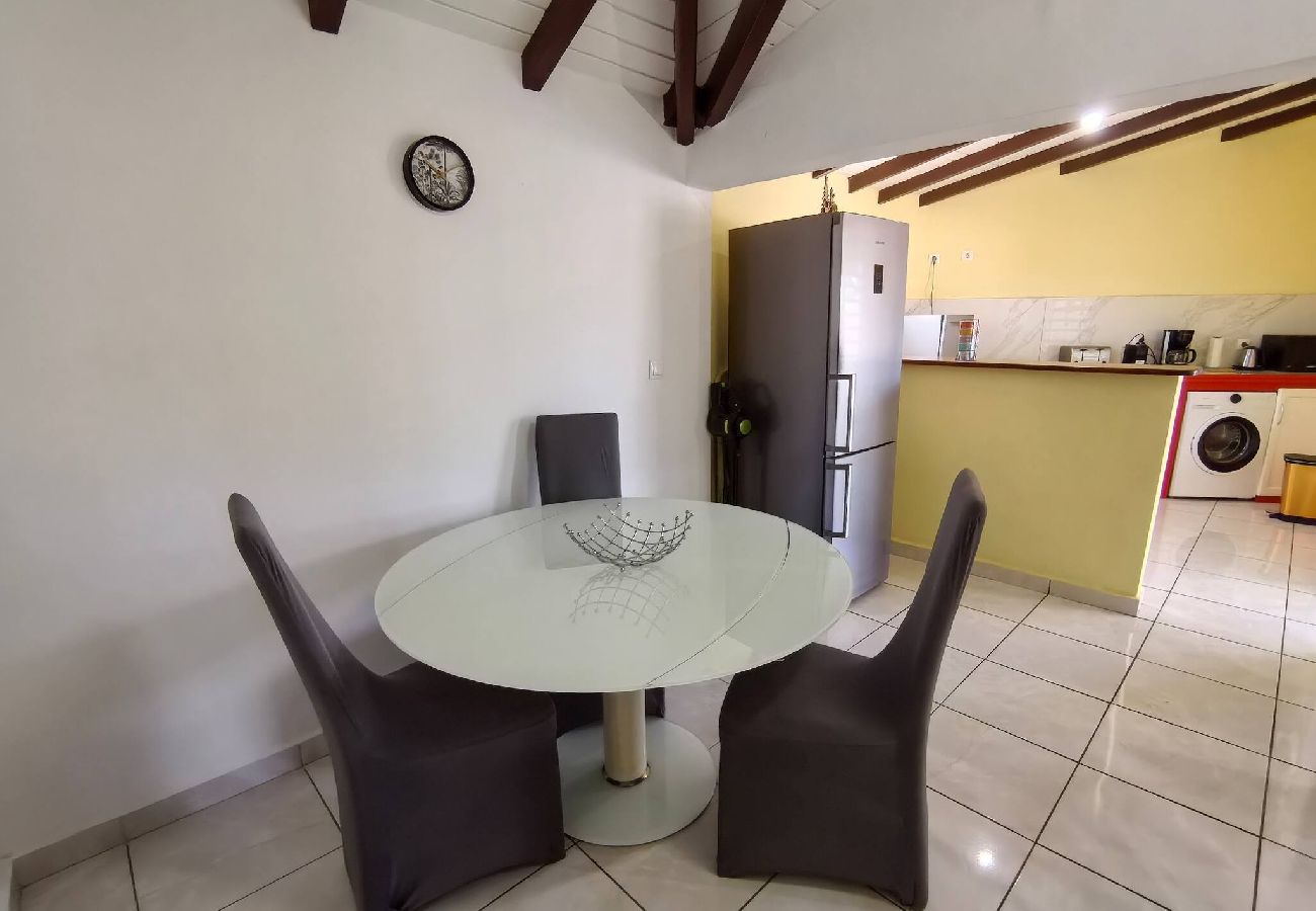 Villa in Saint-François - Villa à Saint François G004 - 1 chambre piscine