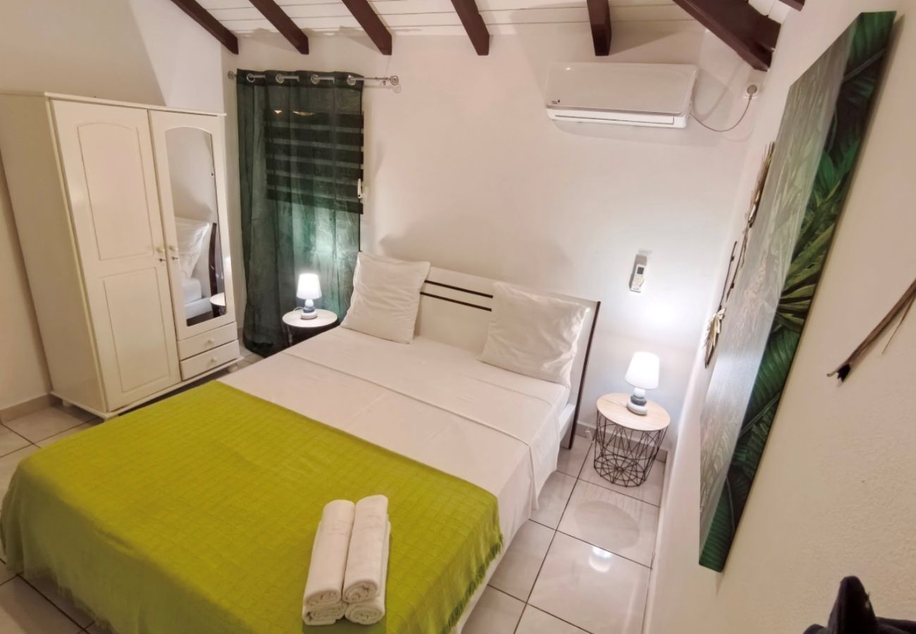 Villa in Saint-François - Villa à Saint François G004 - 2 chambres piscine