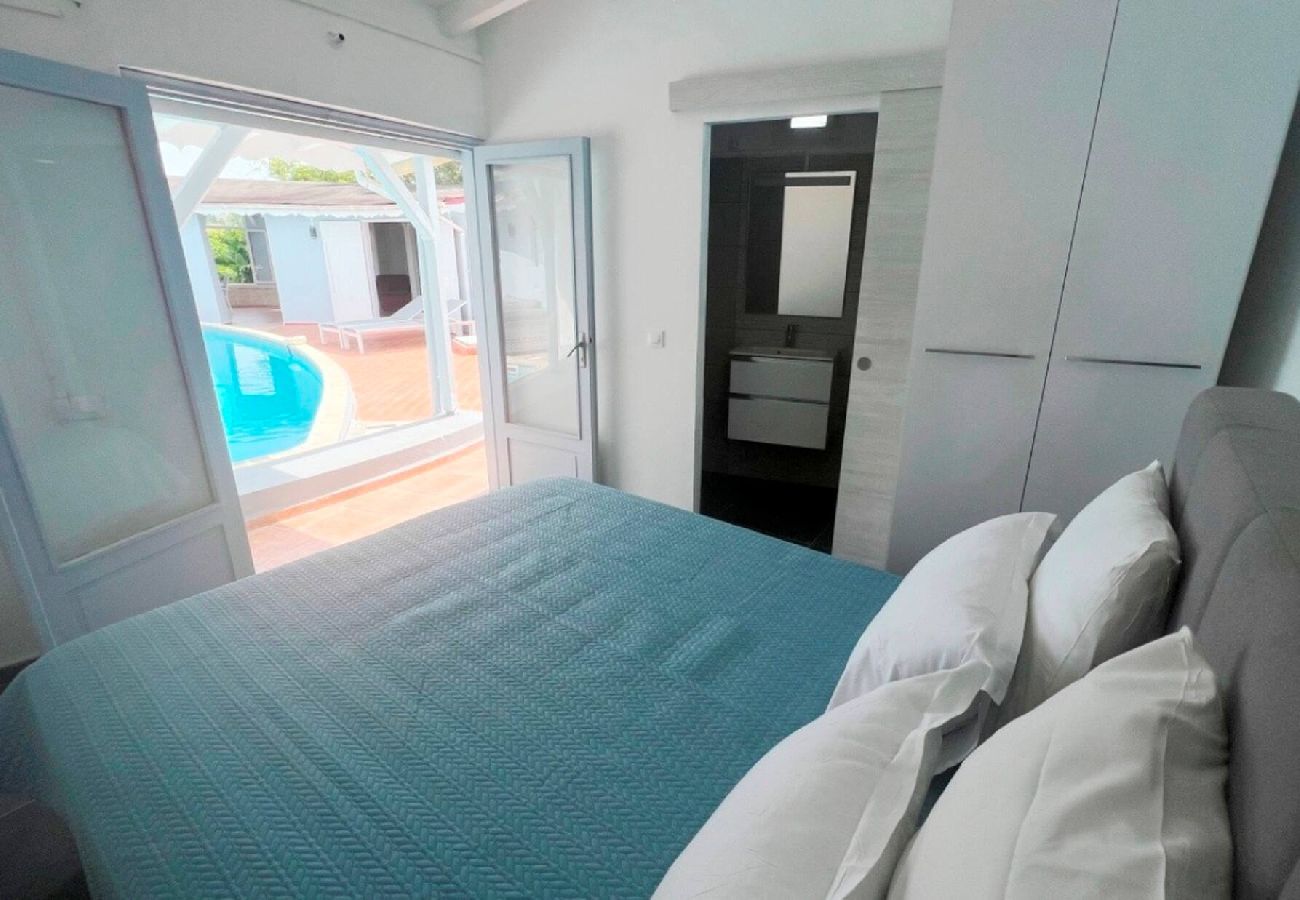 Villa in Le Gosier - Villa à Gosier G101C  - 3 chambres piscine