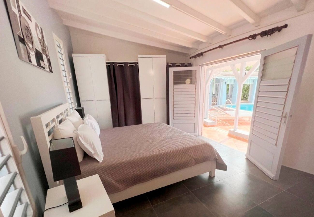 Villa in Le Gosier - Villa à Gosier G101C  - 3 chambres piscine