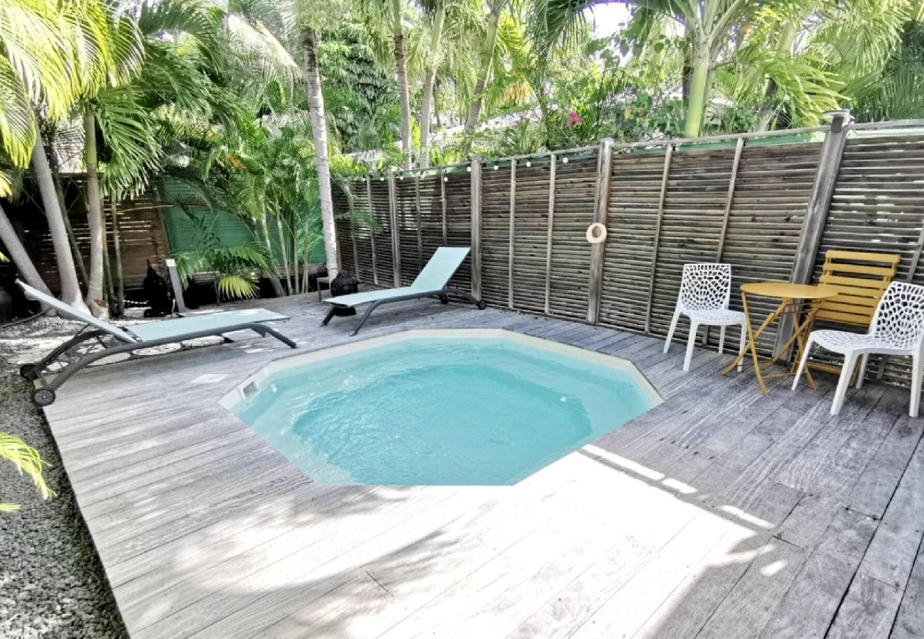 Villa in Saint-François - Villa à Saint François G017 - 1 chambre piscine