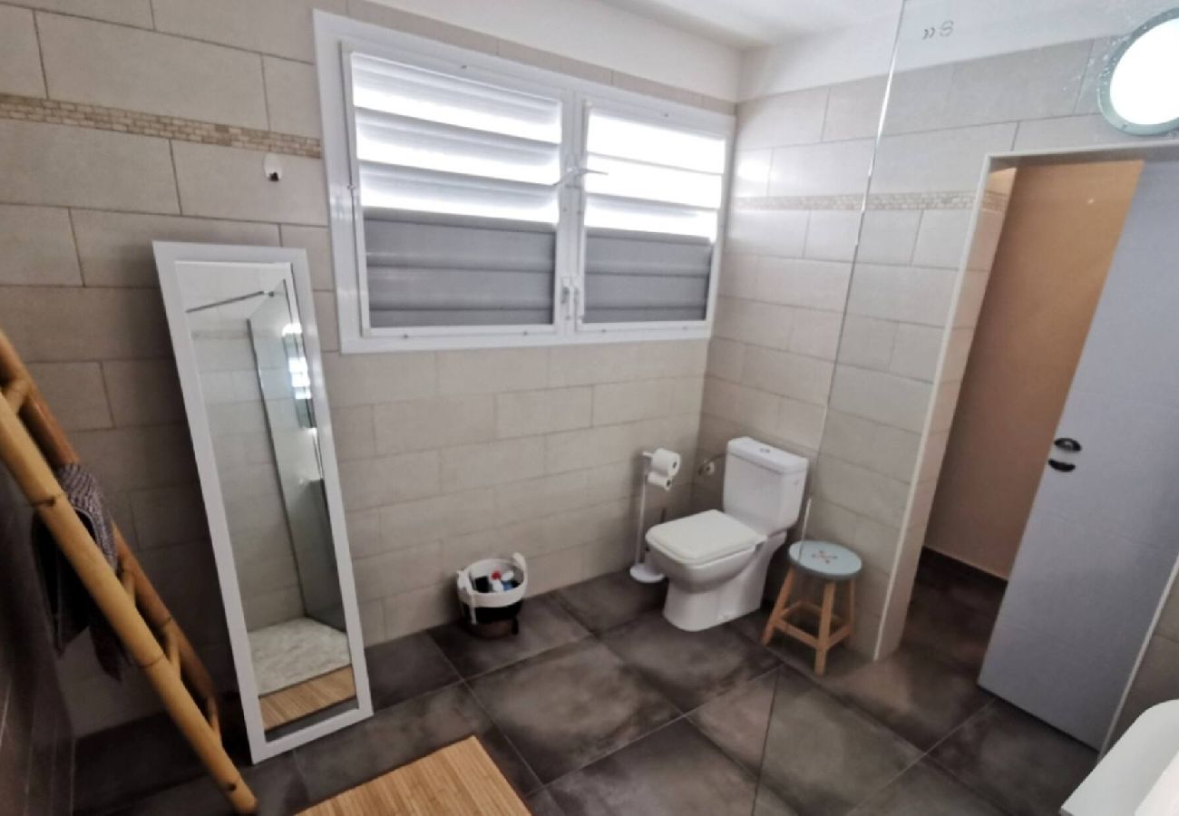 Villa in Saint-François - Villa à Saint François G017 - 1 chambre piscine