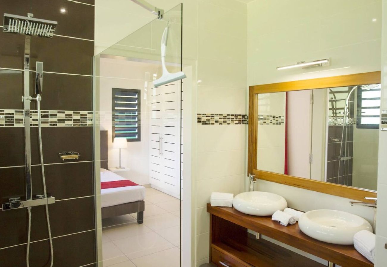 Villa in Saint-François - Villa à St François G163A - 4 chambres piscine