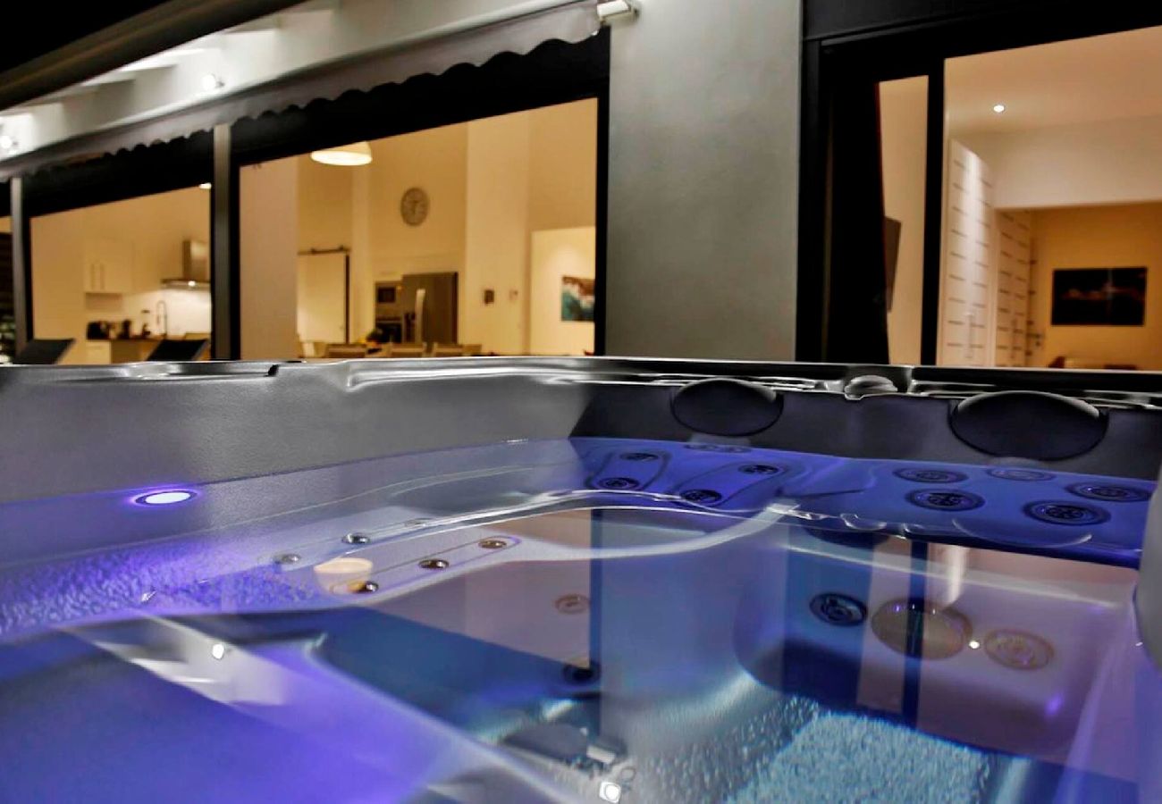 Villa in Saint-François - Villa à St François G163A - 4 chambres piscine